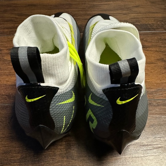 Nike Vapor Edge Pro 360 Ghost Laces Cleats Men Size 9 Neon/Smoke Gray Fast Ship - Picture 5 of 11